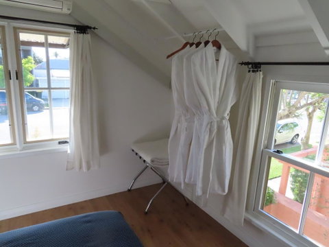 Maison De May Boutique Bed & Breakfast - Accommodation Directory 2