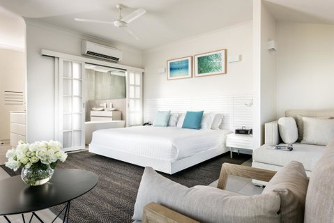 Mangrove Hotel - Accommodation Directory 1