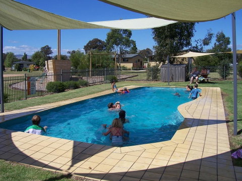 Mansfield Holiday Park - Accommodation Directory 0