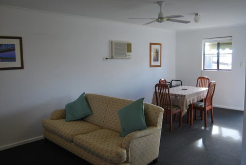 Maple Tree Cottage - Accommodation Directory 0