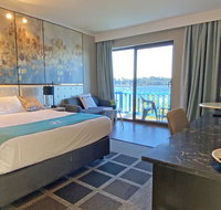 Mariners on the Waterfront - Accommodation Directory