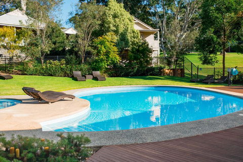 McMillans Villa 18 Metung - Accommodation Directory 2