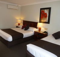 McNevins Warwick Motel - Accommodation Directory
