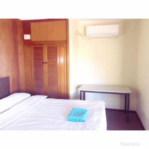 Meekatharra Hotel - Accommodation Directory 2
