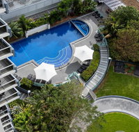 Meriton Suites Broadbeach - Accommodation Directory