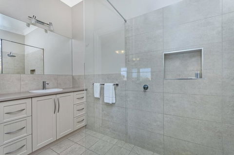 Merri Place - Accommodation Directory 1