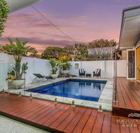 Miami Beachside Beach House - Accommodation Directory