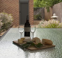 Montebello - Accommodation Directory