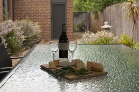 Montebello - Accommodation Directory 0