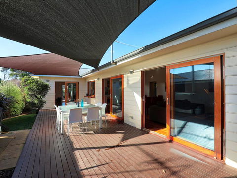 Monterey - Accommodation Directory 2