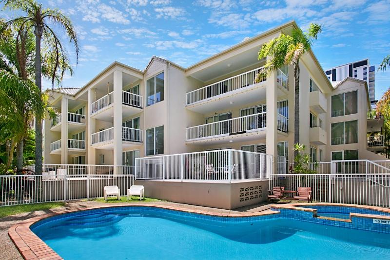 Broadbeach QLD Accommodation Directory