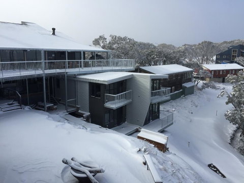 Mountain Dreaming - Accommodation Directory 0