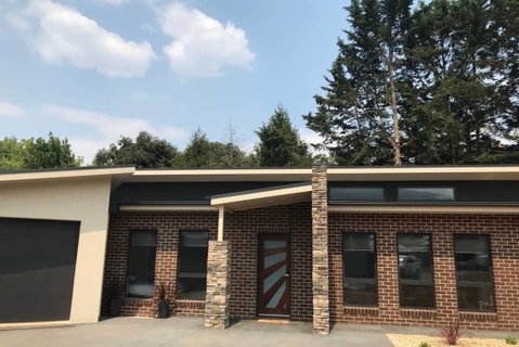 Mountain Mist Apartments - Accommodation Directory 2