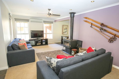 Mountview On Mountbatten - Accommodation Directory 1