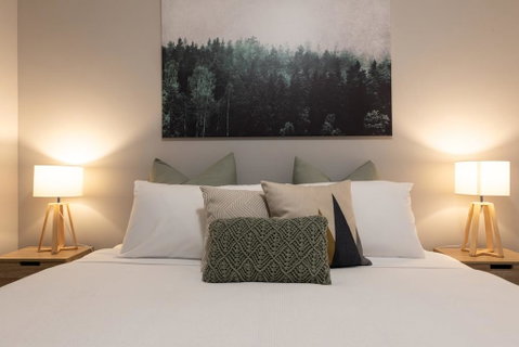 Mrs Brightside - Accommodation Directory 0