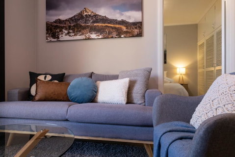 Mrs Brightside - Accommodation Directory 3