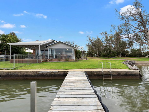 Mulwala Lakeside Waterfront - Accommodation Directory 1
