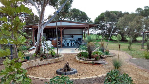 Murray Bridge Tourist Park - Accommodation Directory 2