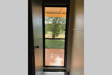 Murray's Farm Cottage - Accommodation Directory 3