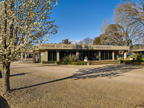 Myrtleford Motel On Alpine - Accommodation Directory 0