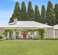 Nattai Lodge - house  cottage in beautiful garden - Accommodation Directory