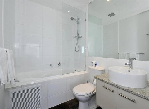 Nautica Residences Mandurah - Accommodation Directory 9