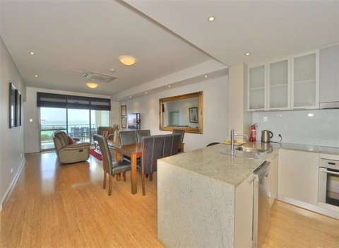 Nautica Residences Mandurah - Accommodation Directory 6