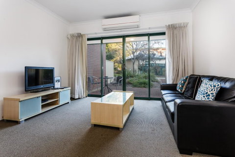 Perth Ascot Central Apartment Hotel Official - Accommodation Directory 24