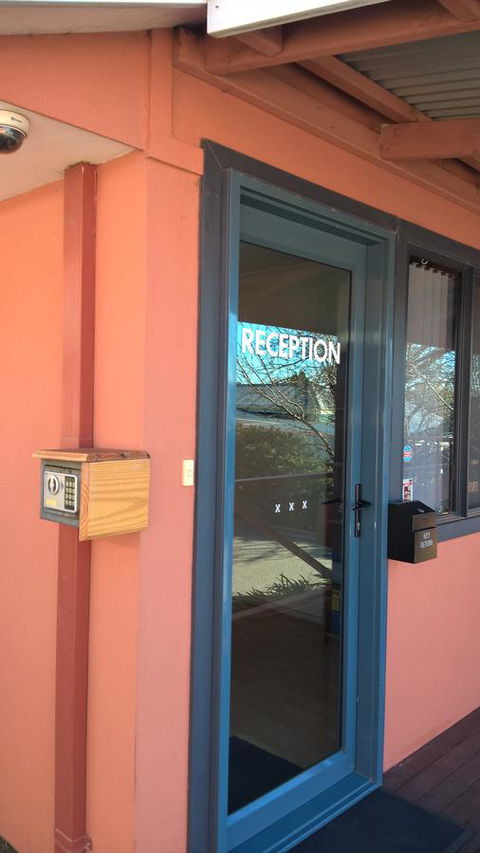 Albany Apartments - Accommodation Directory 16