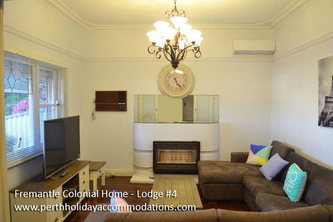 Fremantle Colonial Home - Accommodation Directory 27