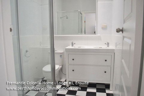 Fremantle Colonial Home - Accommodation Directory 42