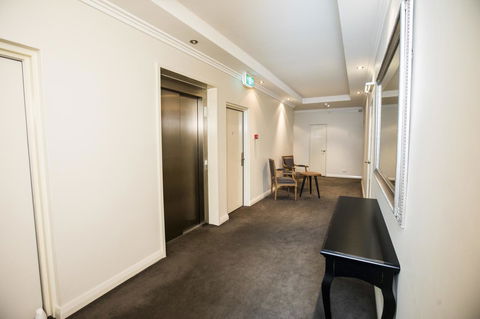 Zappeion Apartments - Accommodation Directory 5