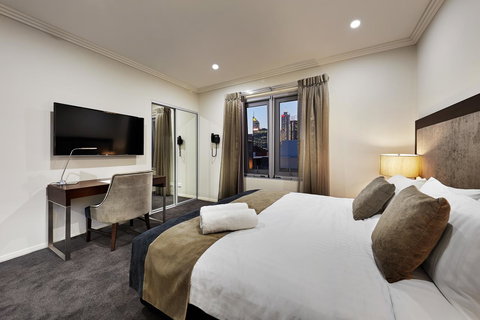 Attika Hotel - Accommodation Directory 18