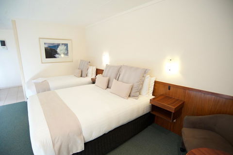 SureStay Hotel By Best Western The Clarence On Melville - Accommodation Directory 8