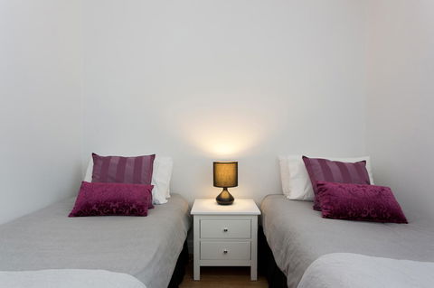 Ocean Breeze Apartment - Accommodation Directory 29