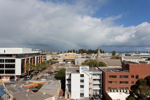 Ocean Breeze Apartment - Accommodation Directory 6