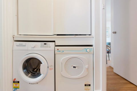 Ocean Breeze Apartment - Accommodation Directory 23