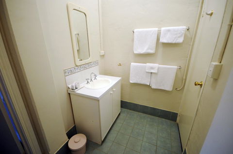 My Place Colonial Accommodation - Accommodation Directory 36