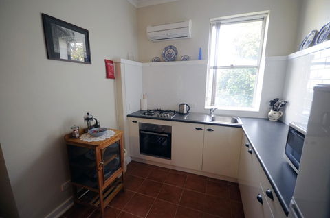 My Place Colonial Accommodation - Accommodation Directory 42