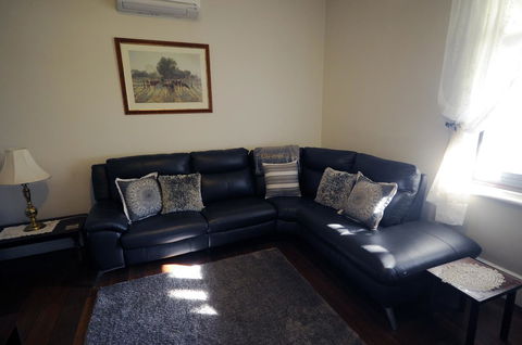 My Place Colonial Accommodation - Accommodation Directory 37