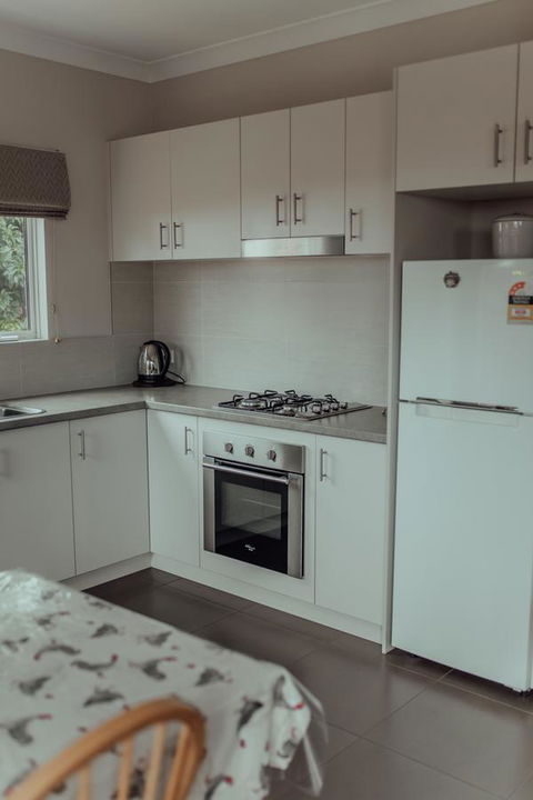 Bluebird Cottage - Accommodation Directory 20
