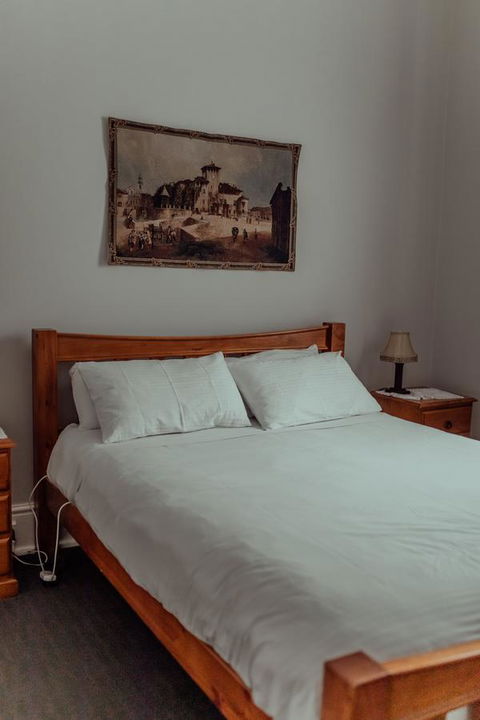 Bluebird Cottage - Accommodation Directory 6