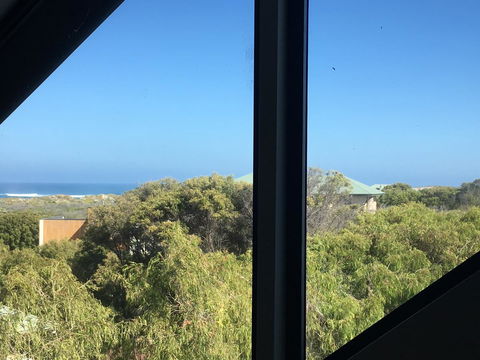 Zephyr Studio - Accommodation Directory 31