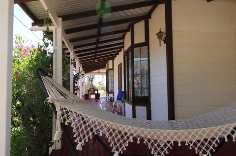 Daisy Cottage - Accommodation Directory 13