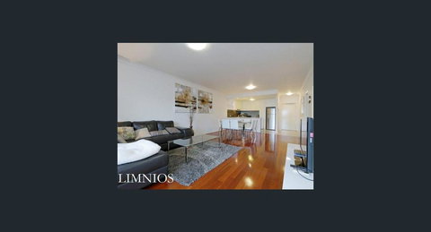 Frankly Francis - Exquisite Executive Apartment - Accommodation Directory 13