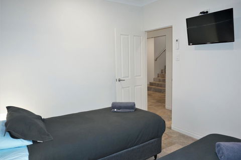 27 Corella Court - Accommodation Directory 9