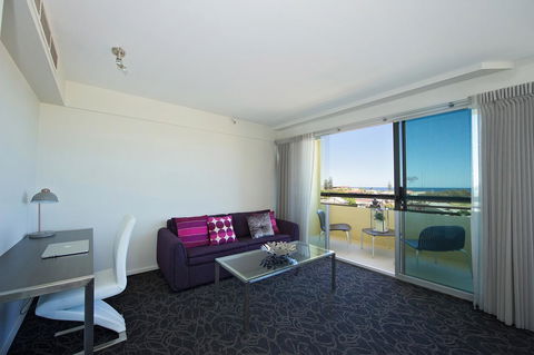 Best Western Plus Hotel Lord Forrest - Accommodation Directory 29