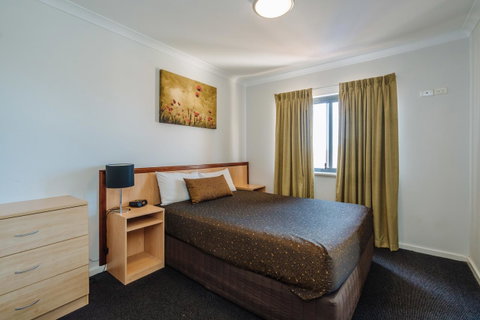 Canning Bridge Auto Lodge - Accommodation Directory 44