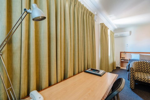 Canning Bridge Auto Lodge - Accommodation Directory 35