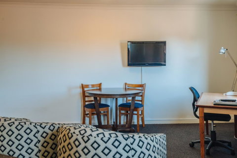 Canning Bridge Auto Lodge - Accommodation Directory 34